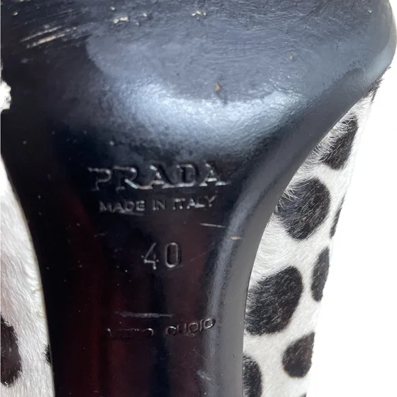Prada Stiletto Pumps Animal Print Pony Hair. - Picture 5 of 6